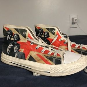 Beatles canvas sneakers